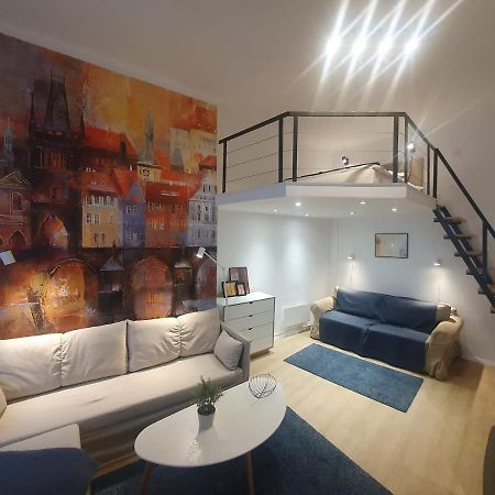 Petofi Apartment With Air Condition Budapeste Exterior foto